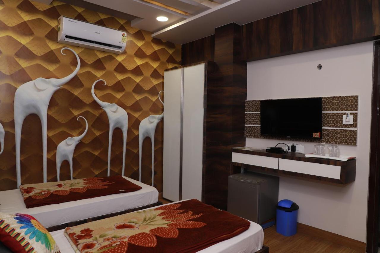 Hotel Darshan Amreli Exterior foto