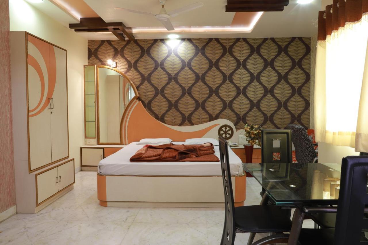 Hotel Darshan Amreli Exterior foto