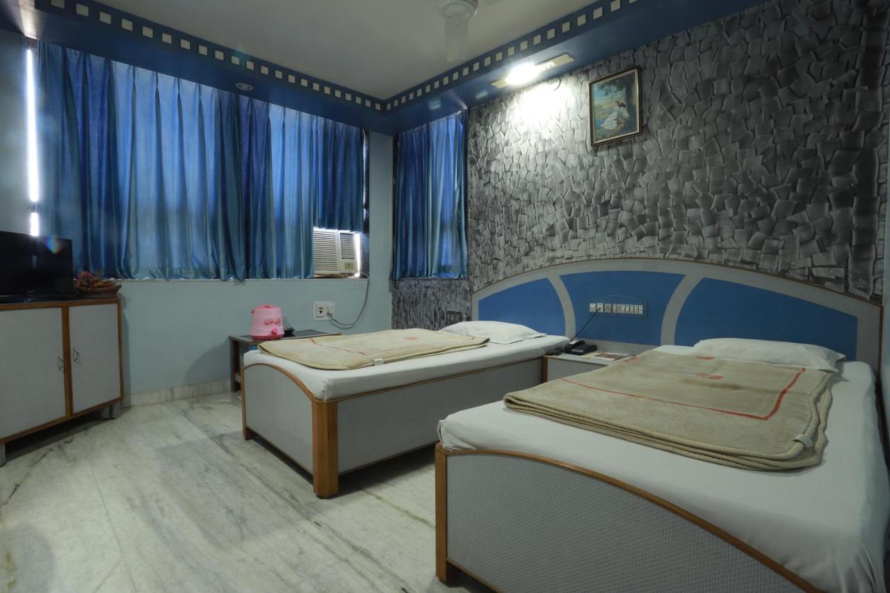 Hotel Darshan Amreli Exterior foto