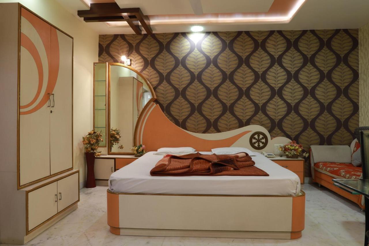 Hotel Darshan Amreli Exterior foto